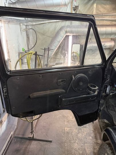 Volkswagen T3 Doka: дверь после установки